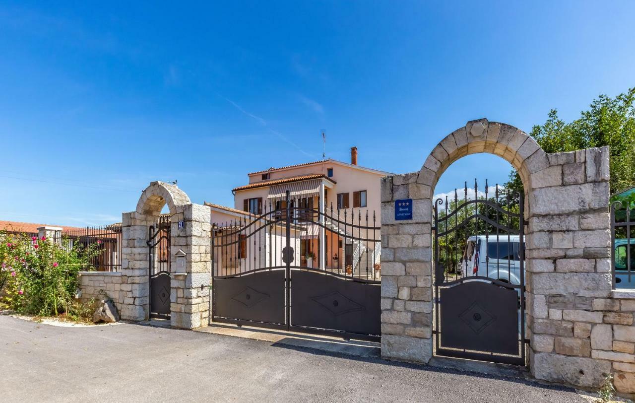 Palmira Poreč Exterior foto